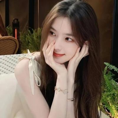 只在那里发光